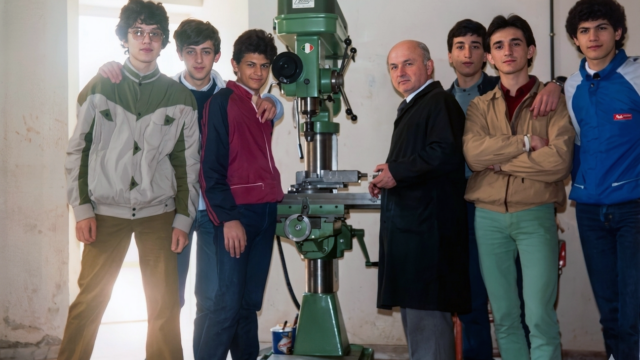 2A Inf a.s. 1983-1984 Laboratorio di Aggiustaggio Meccanico - Officina 2A Inf a.s. 1983-1984 officina